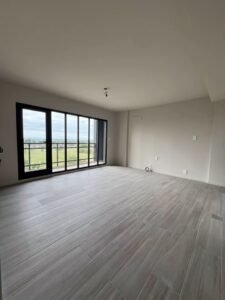 Living comedor con ventanal